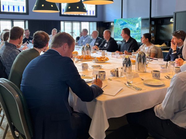 Group discussion during AHR decarbonisation roundtable event in Glasgow.