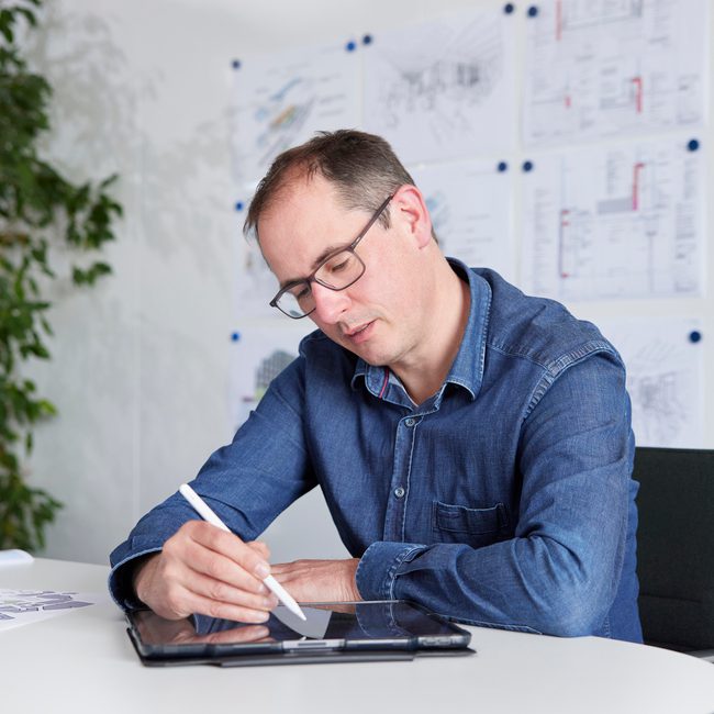 R 240617 N1148 cropped 650x650