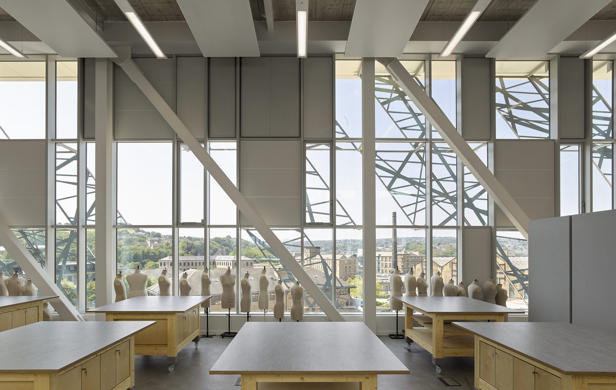 AHR-University-BarbaraHepworth-Architecture-Interior15-Huddersfield