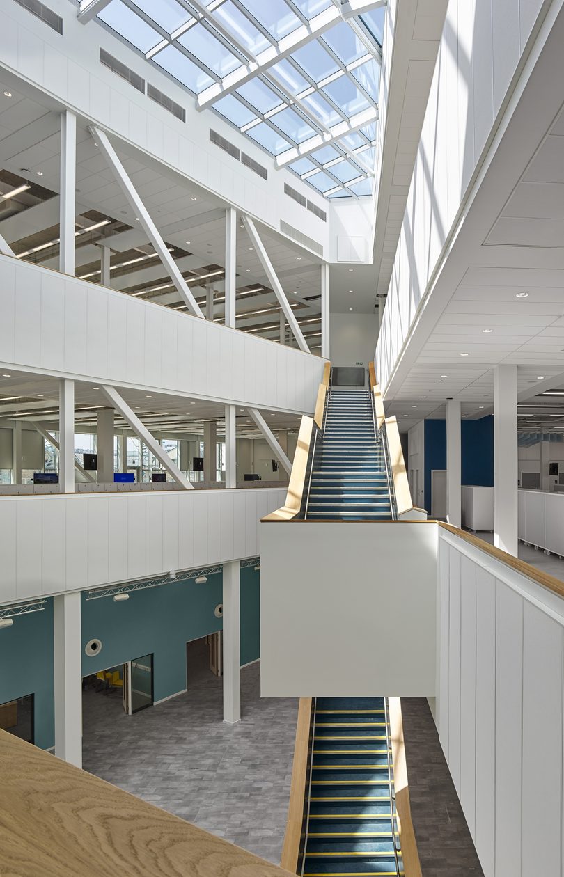 AHR-University-BarbaraHepworth-Architecture-Interior11-Huddersfield