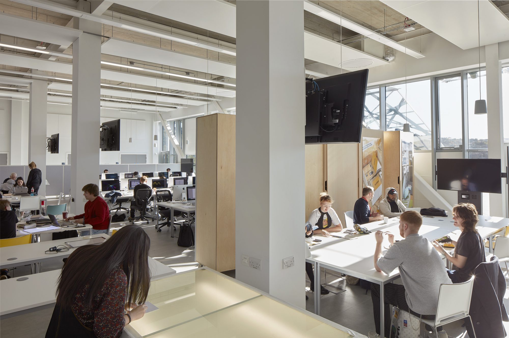 AHR-University-BarbaraHepworth-Architecture-Interior7-Huddersfield
