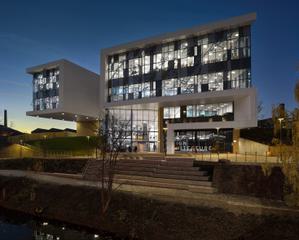 AHR-University-BarbaraHepworth-Architecture-Exterior1-Huddersfield