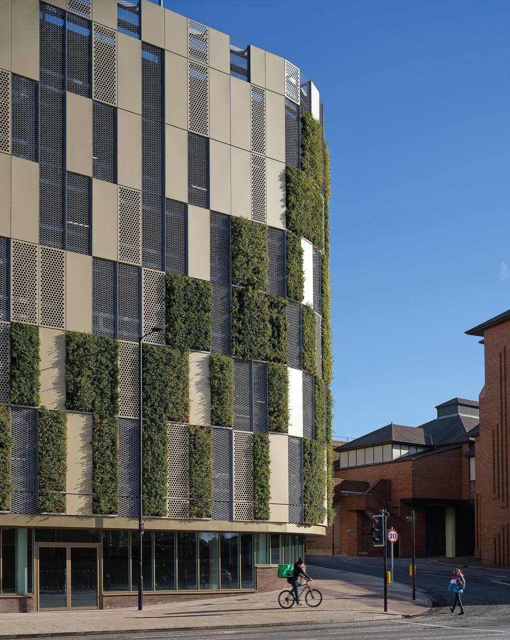 Chester Northgate1480