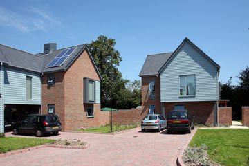 AHR-Houses-HophurstLane-Architecture-Exterior9-WestSussex