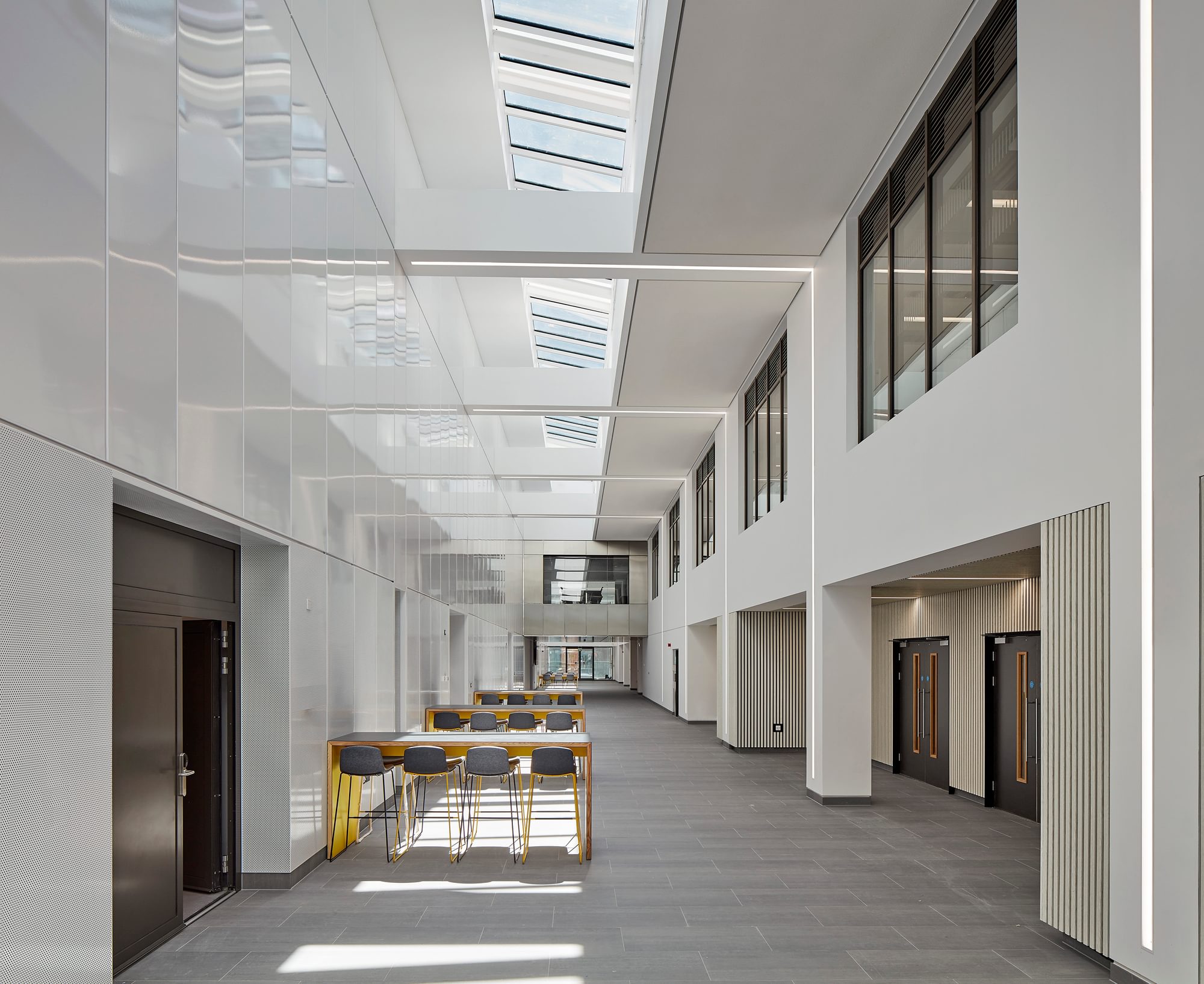 AHR-University-Impact-Architecture-Interior2-Wales