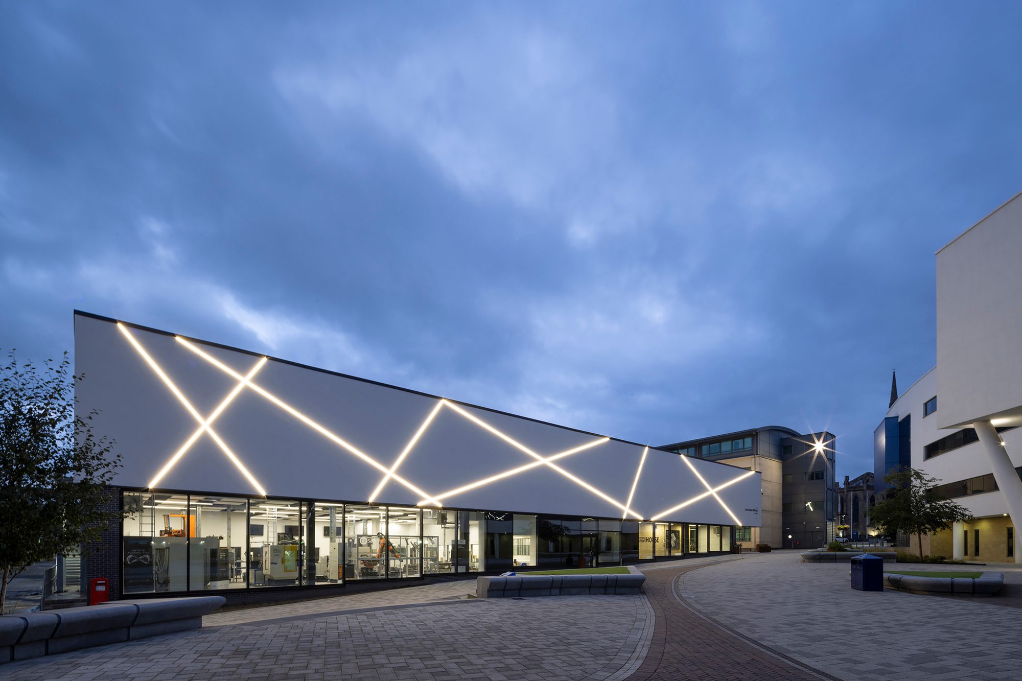 Technology Building University of Huddersfield 79