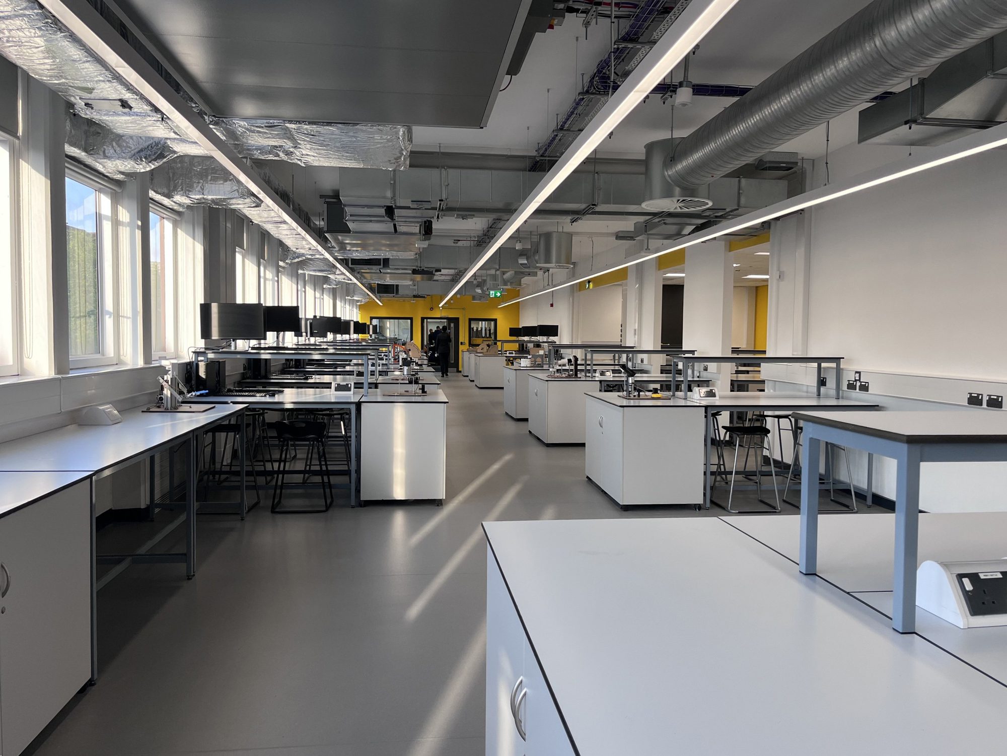 AHR Laboratory RobertBlackburn BuildingConsultancy Hull reconfig