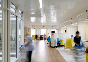 AHR-Hospital-RoyalShrewsburyCancerCentre-Architecture-Interior4-Shrewsbury