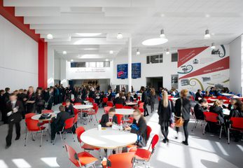 AHR-School-SalfordBSF-Architecture-Interior2-Salford