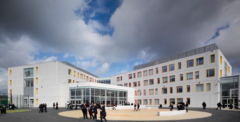 AHR-School-SalfordBSF-Architecture-Exterior-Salford