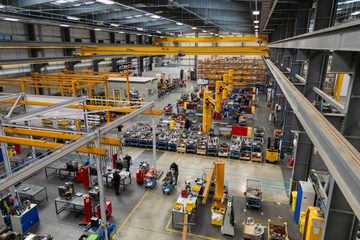 AHR Manufacturingfacility Siemenscomponentsfacility Architecture Goole 25-047