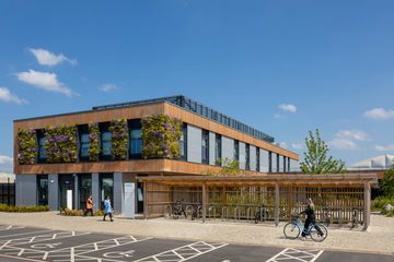 AHR Manufacturingfacility SiemensMobilityTrainManufacturingFacility Architecture Goole 25-007