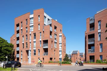 AHR Residential The Ridgeway Exterior12 Hertford