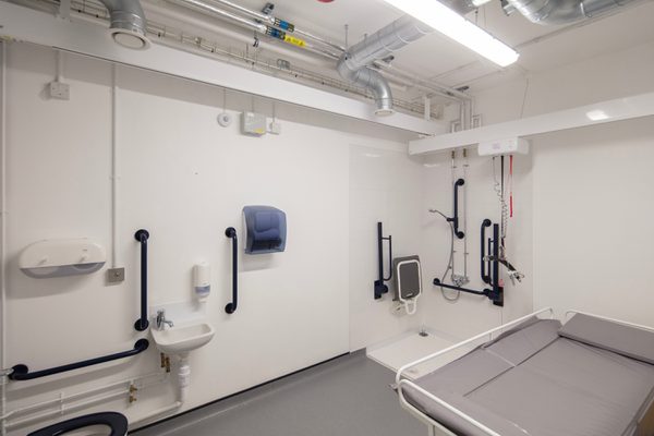 A wide shot of the accessible toilets inside the newly refurbished Sheffield College Peaks Campus.