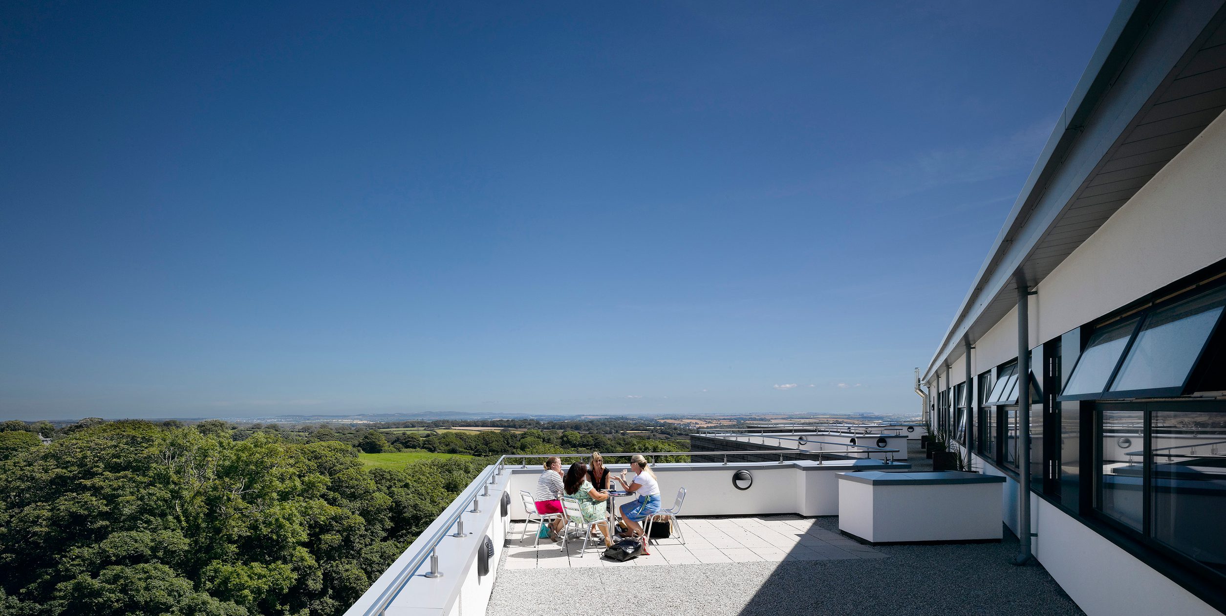 AHR-TechnologyandIndustrial-TremoughInnovationCentre-Architecture-Exterior8-Bristol