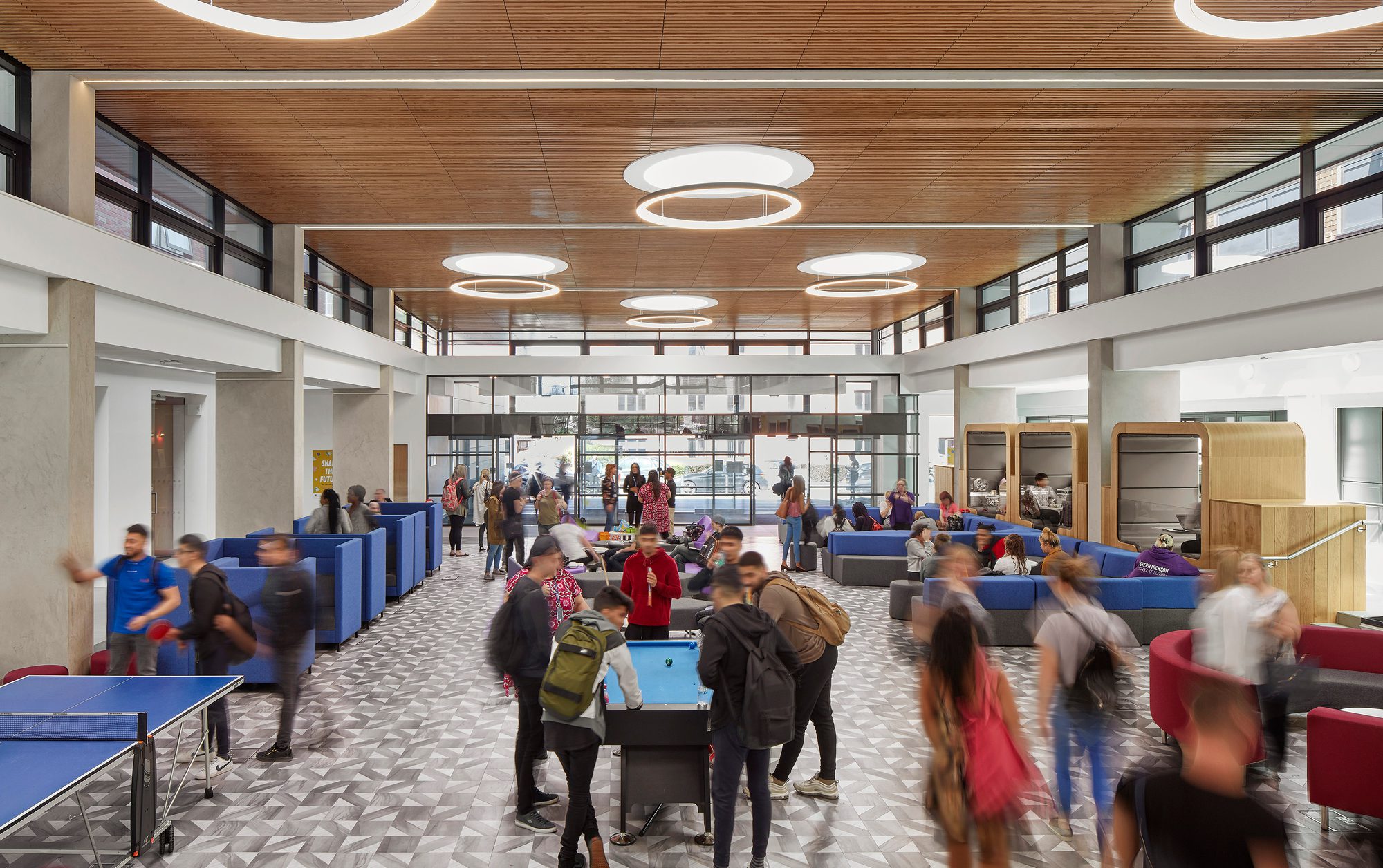 AHR-University-UCLANSocialSpaces-Architecture-Exterior-Manchester