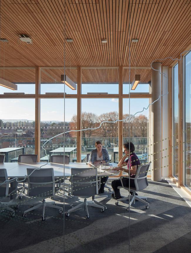 AHR-Office-UKHO-Architecture-Interior13-Bristol