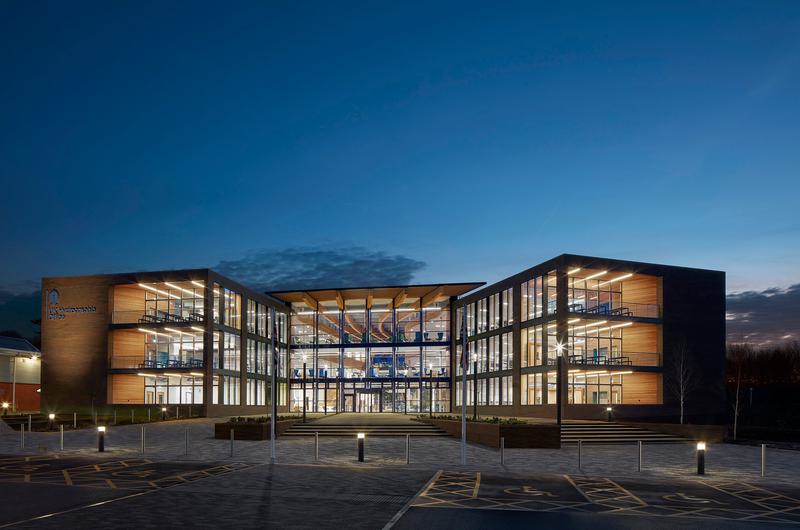 AHR-Office-UKHO-Architecture-Exterior3-Bristol