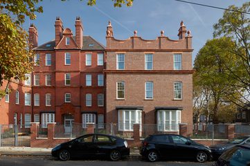 AHR-Housing-UptonVillage-Architecture-Exterior3-London