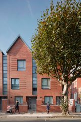 AHR-Housing-UptonVillage-Architecture-Exterior4-London