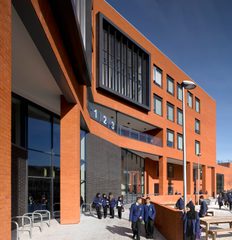 AHR-School-WaterheadAcademy-Architecture-Exterior6-Oldham