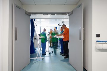 AHR-Healthcare-BangorHospital-Architecture-Interior6-Wales